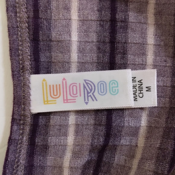 Size M Lularoe Classic T Purple Stripe Short Sleeve NWT - Picture 3 of 5